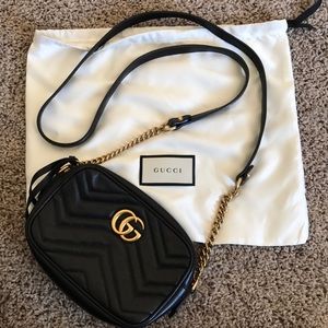 GG Marmont matelassé mini bag in Black